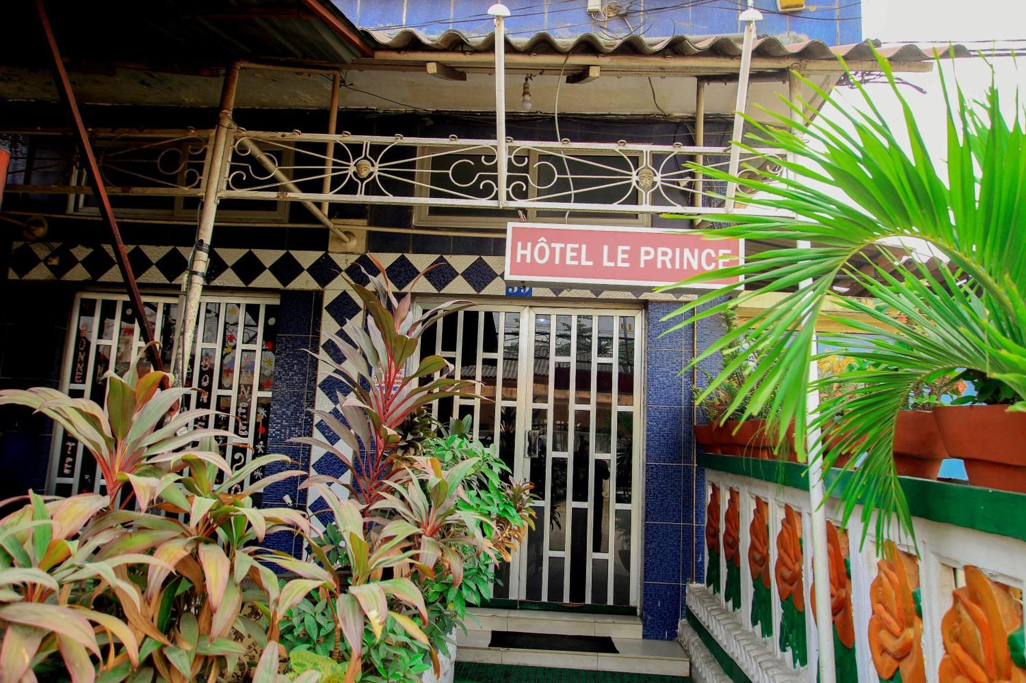 Hotel Le Prince 코토누 외부 사진